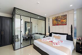 Elegant Hotel