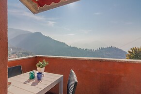 Roberta s Home in Perledo
