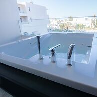One Resort Premium