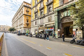 Metro Universit Apartment by Wonderful Italy