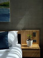 Caldwell Boutique Hotel