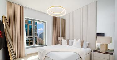 LUX  Burj Khalifa Fountain View Suite 2