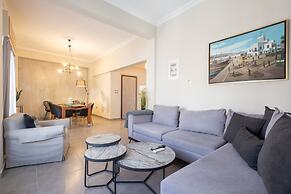 Kastella Waves Chic 2-bedroom Getaway w sea View