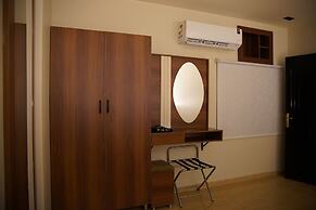 Dosh Serviced Apartment