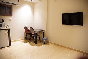 Dosh Serviced Apartment