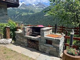 Modern Family Chalet Stunning Mountain