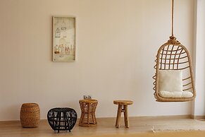 BOHOTEL Messonghi - Designer's Hotel