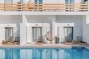 BOHOTEL Messonghi - Designer's Hotel