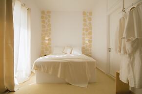 BOHOTEL Messonghi - Designer's Hotel