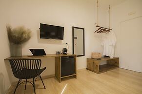 BOHOTEL Messonghi - Designer's Hotel