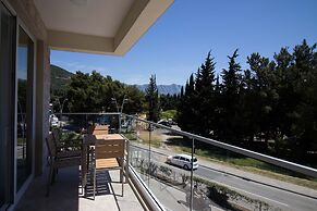 Alpesa Apartments