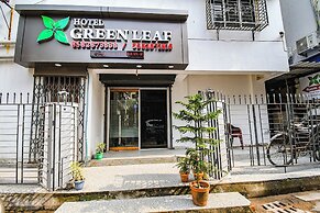 Hotel Green Leaf by Stays Easy