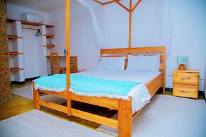Aika Sunrise B&B