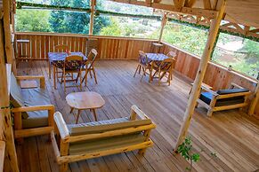 Aika Sunrise B&B