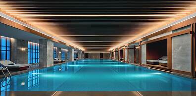 Hualuxe Chongqing Wushan by IHG