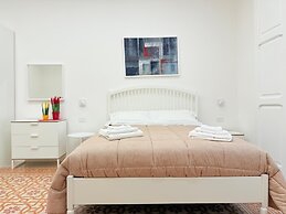 B & B Ideal Suite 41