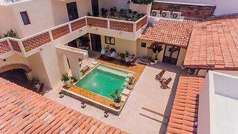 Casa Victoria Malecon - Only Adults