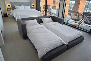Hound Hotel Daecheon