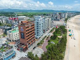 Hound Hotel Daecheon