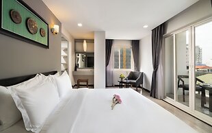 F L G Hotel