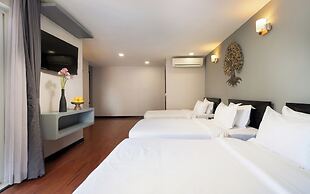 F L G Hotel