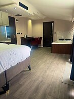 Grand Armada Hotel