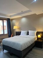 Grand Armada Hotel