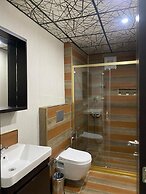 Grand Armada Hotel