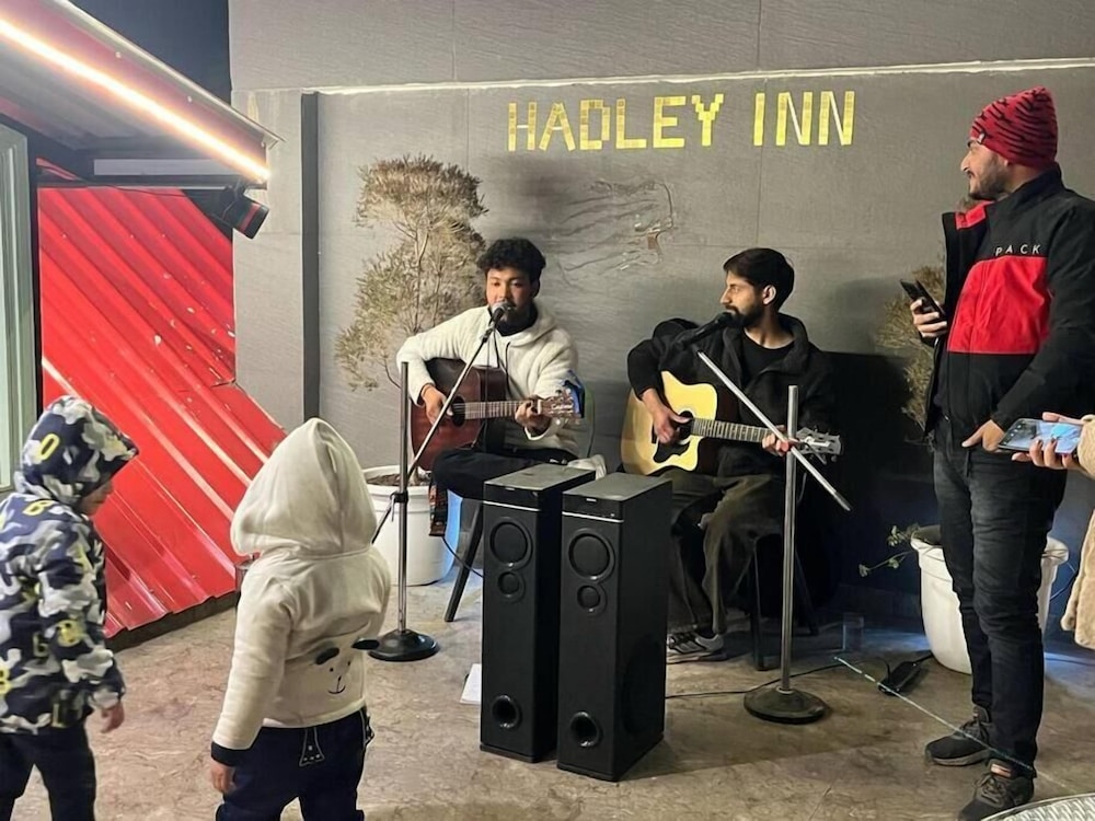 Hotel Hadley Inn