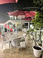 Hotel Hadley Inn