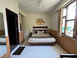 Hotel Hadley Inn