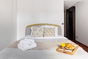 Le Marais & Place de la Republique 3BR