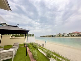 Exclusive 4BR Villa w Private Pool Beach