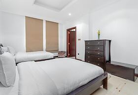 Exclusive 4BR Villa w Private Pool Beach