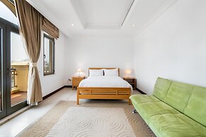 Exclusive 4BR Villa w Private Pool Beach