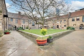 Laing Apartments