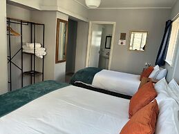 The Yacht Inn
