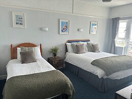The Yacht Inn