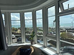 The Yacht Inn