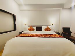 Hotel Apricot Inn