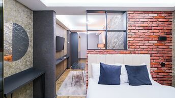 Nomad Hub Istanbul Suit