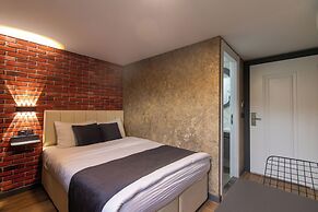 Nomad Hub Istanbul Suit