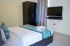 Vrindavan Dreams Hotel and Suites