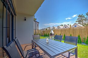Comfortable Holiday Home With a Garden and a Pool