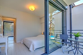 Comfortable Holiday Home With a Garden and a Pool