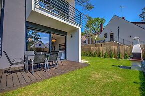 Comfortable Holiday Home With a Garden and a Pool
