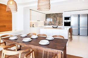 Ria Mar Villas & Suites by Live&Travel