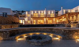 Ria Mar Villas & Suites by Live&Travel