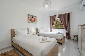 Salicos Benagil Pool Villa