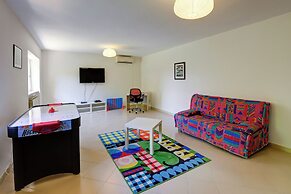 Beautiful Villa With Pool in Arce Fr Italy